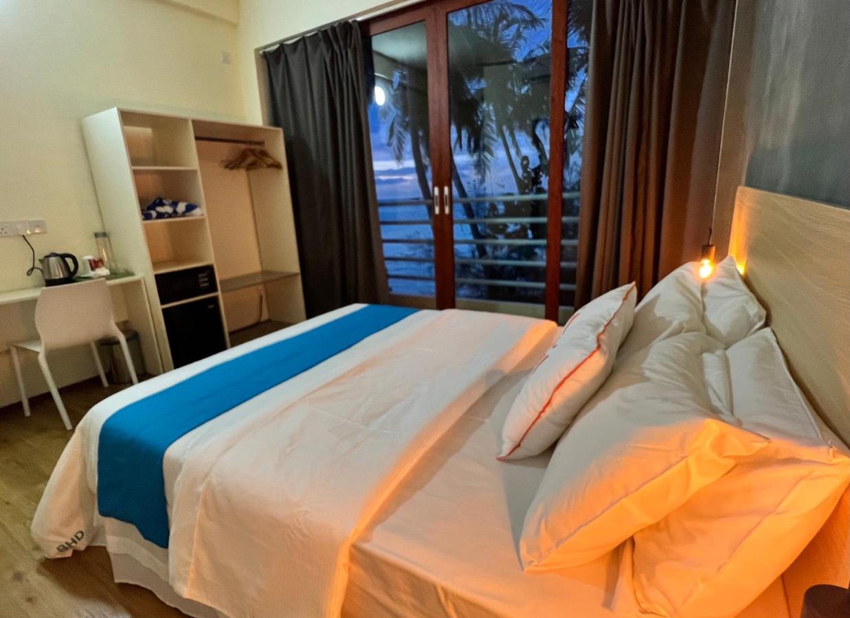Si! Beach House Dhiffushi Ngoại thất bức ảnh