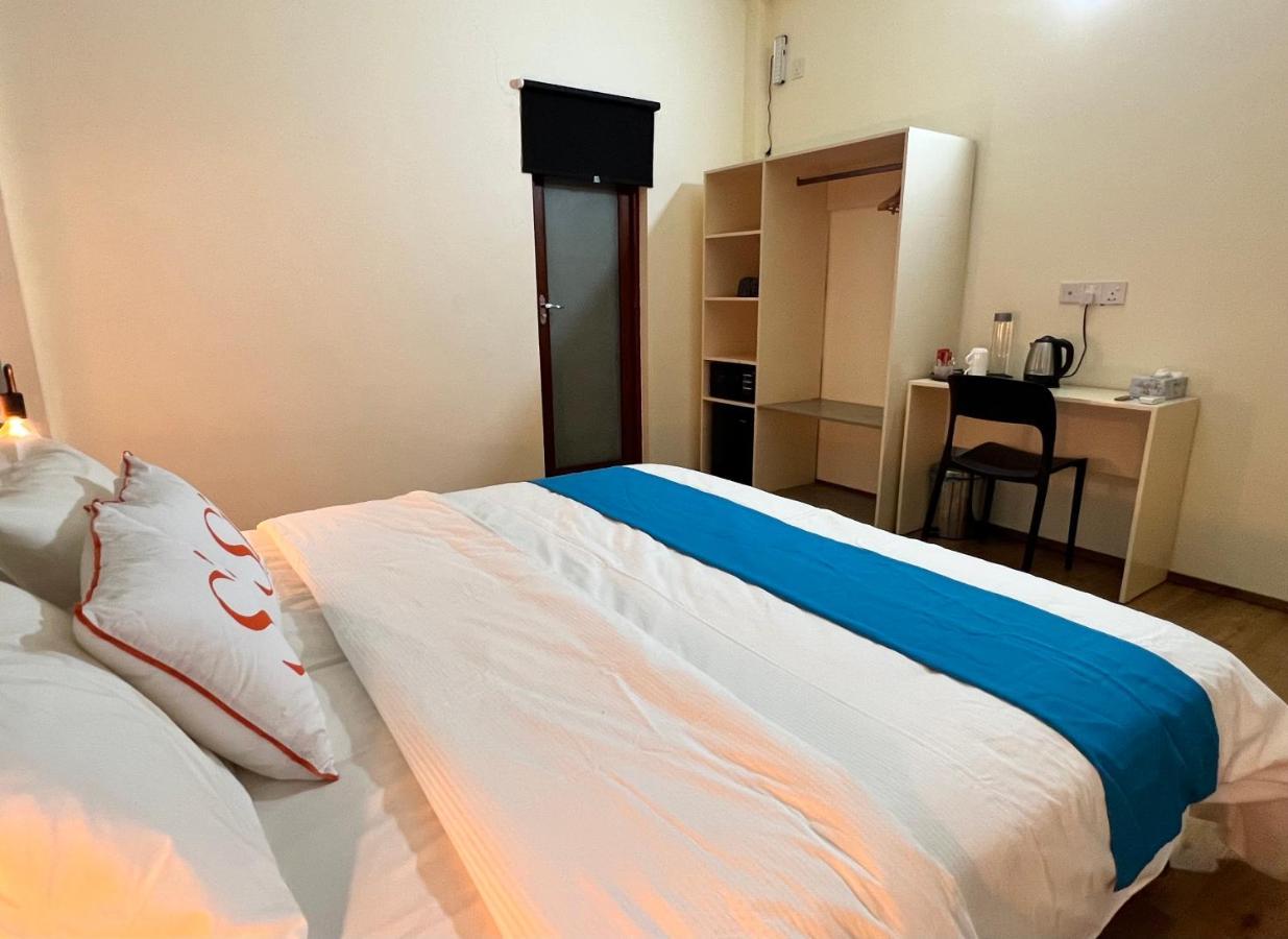 Si! Beach House Dhiffushi Ngoại thất bức ảnh